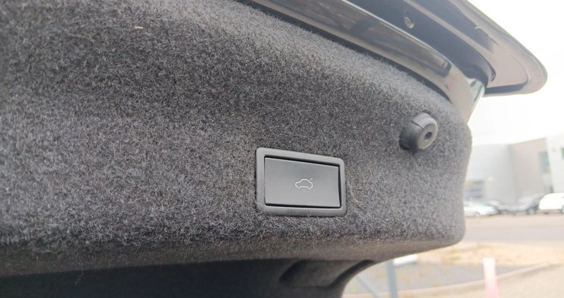 Volkswagen Passat cena 96900 przebieg: 65029, rok produkcji 2020 z Buk małe 742